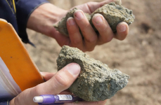 Как самостоятельно провести геологию грунта и стоит ли это делать?